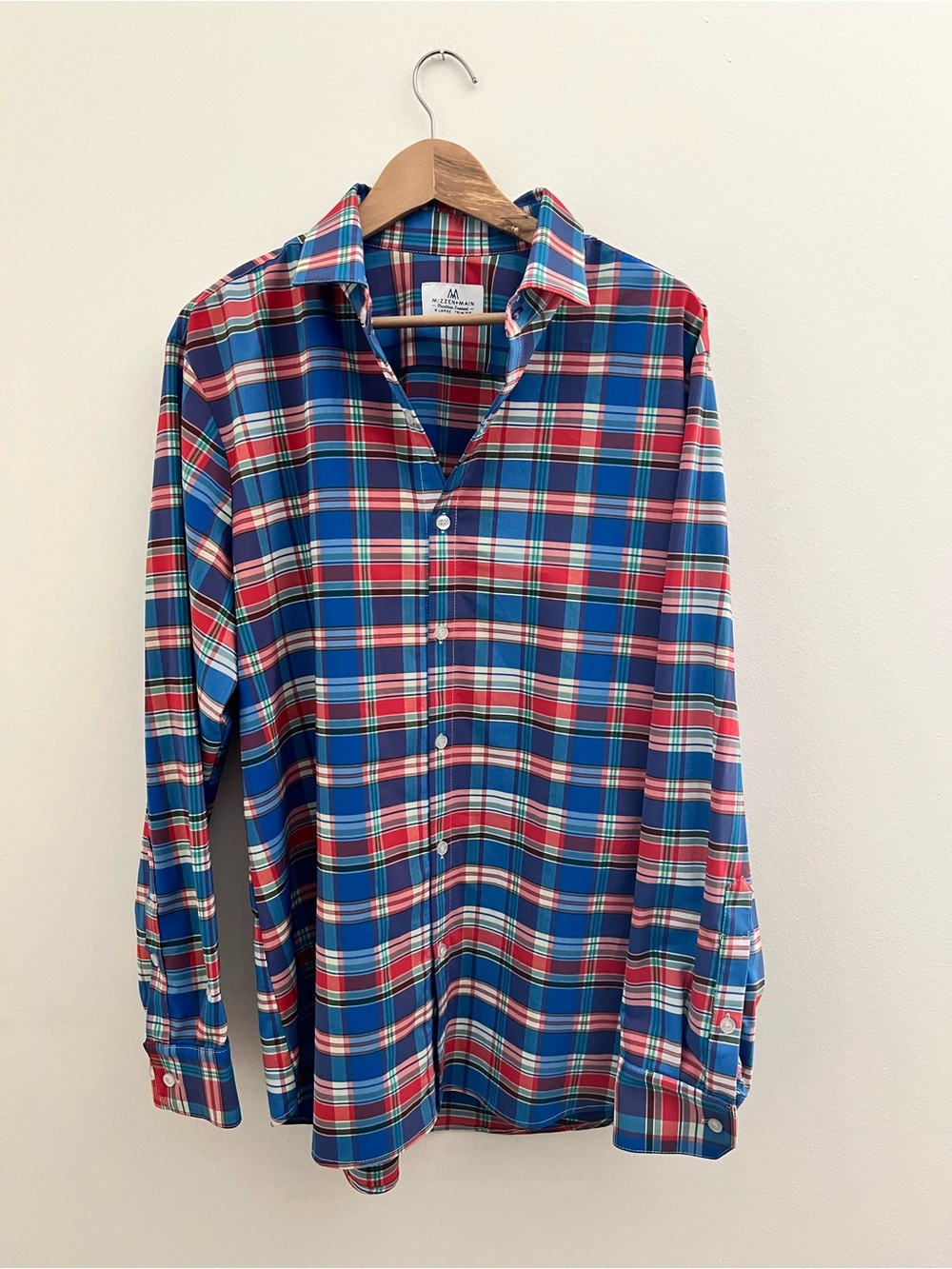 Mizzen+Main Blue and Red Plaid Casual Button-Down Shirt